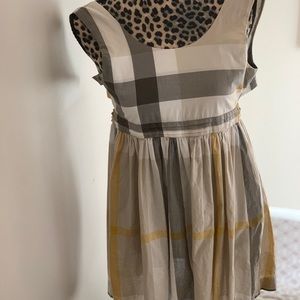 Girls Burberry dress $75 size 10-12